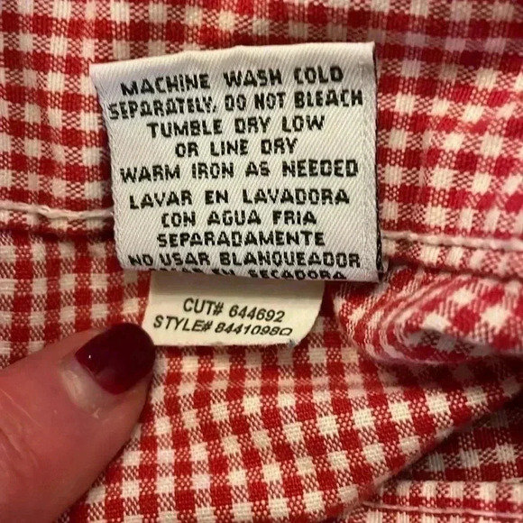 l.e.i. Red & White Checkered Crop Pants - Picture 9 of 9